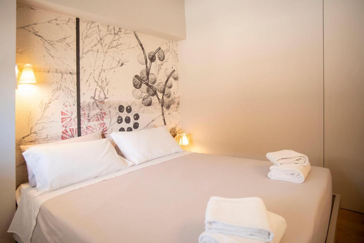 Time To Be - Luxury Apartments Centro Storico ペスキエーラ・デル・ガルダ エクステリア 写真